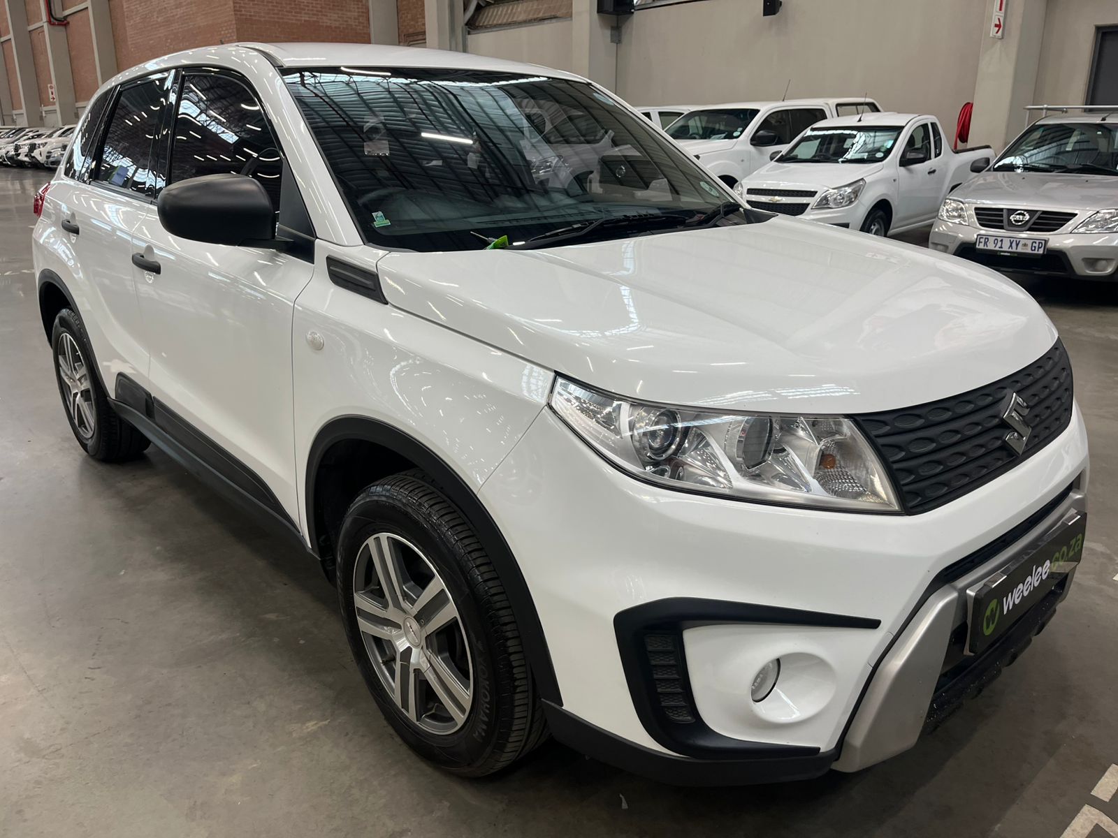2016 Suzuki Vitara 1.6 GL Q2FyTGlzdGluZzo1Nzk4NTQ R169500 | Avo Auto